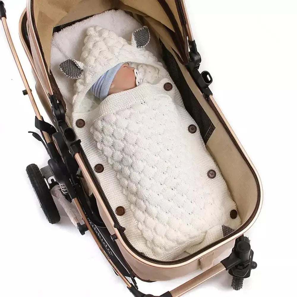 FAMOORA COZY NEST