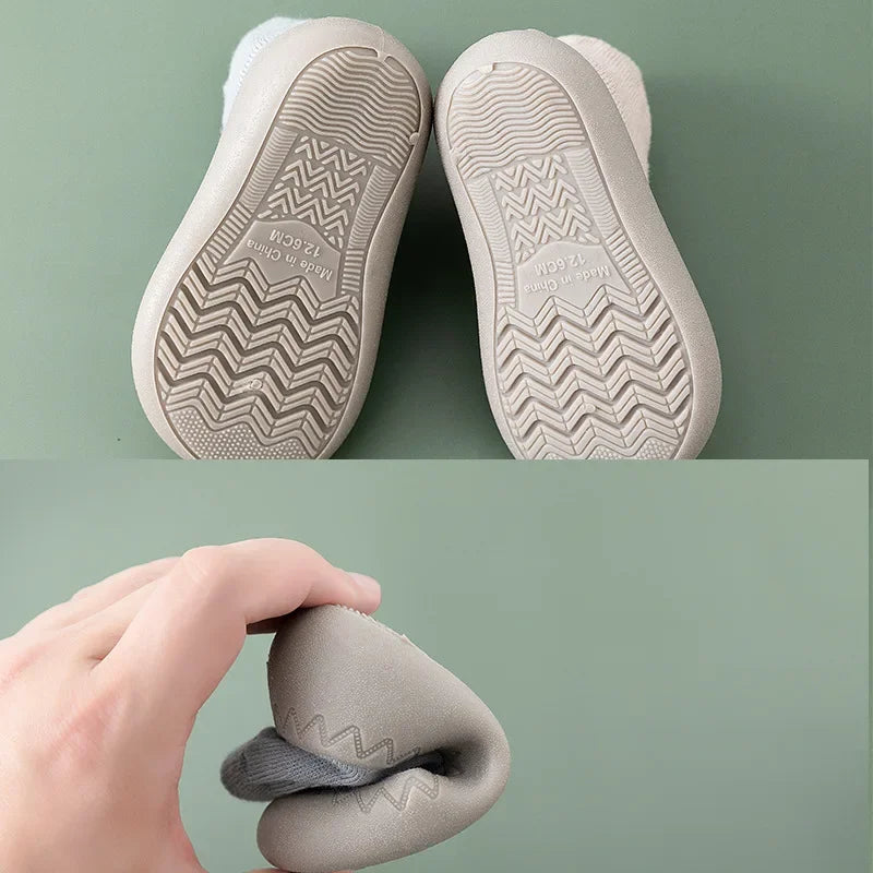 FAMOORA FIRST STEPS