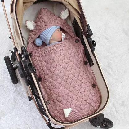 FAMOORA COZY NEST