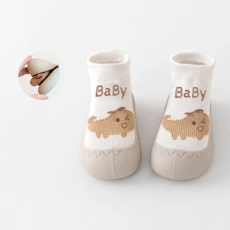 FAMOORA FIRST STEPS
